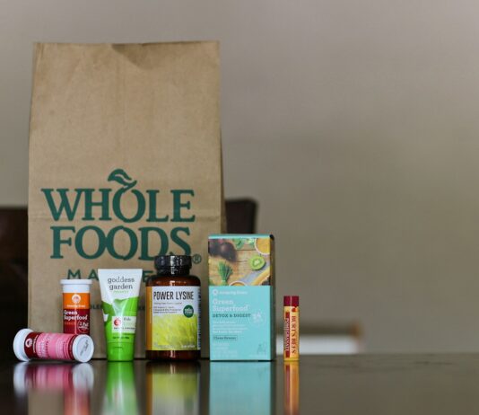 건강해지려고 먹었는데, 오히려 소화가 안 됐어요. amber glass bottle